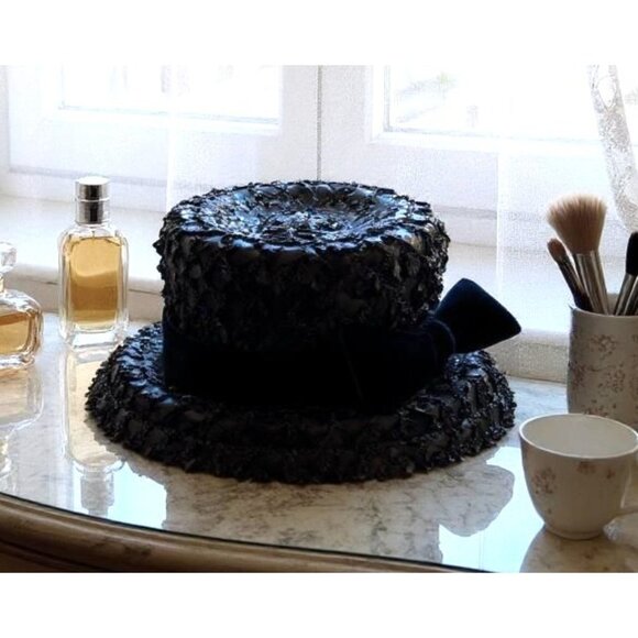 Vintage 60s Navy Blue Raffia Bucket Hat With Velvet Bow - Picture 1 of 7